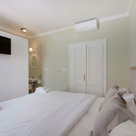Bed&Breakfast Murterski Dvori Dış mekan fotoğraf